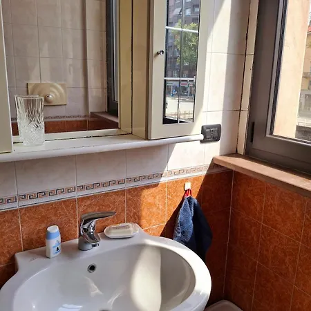 Cozy Flat In Navigli 아파트